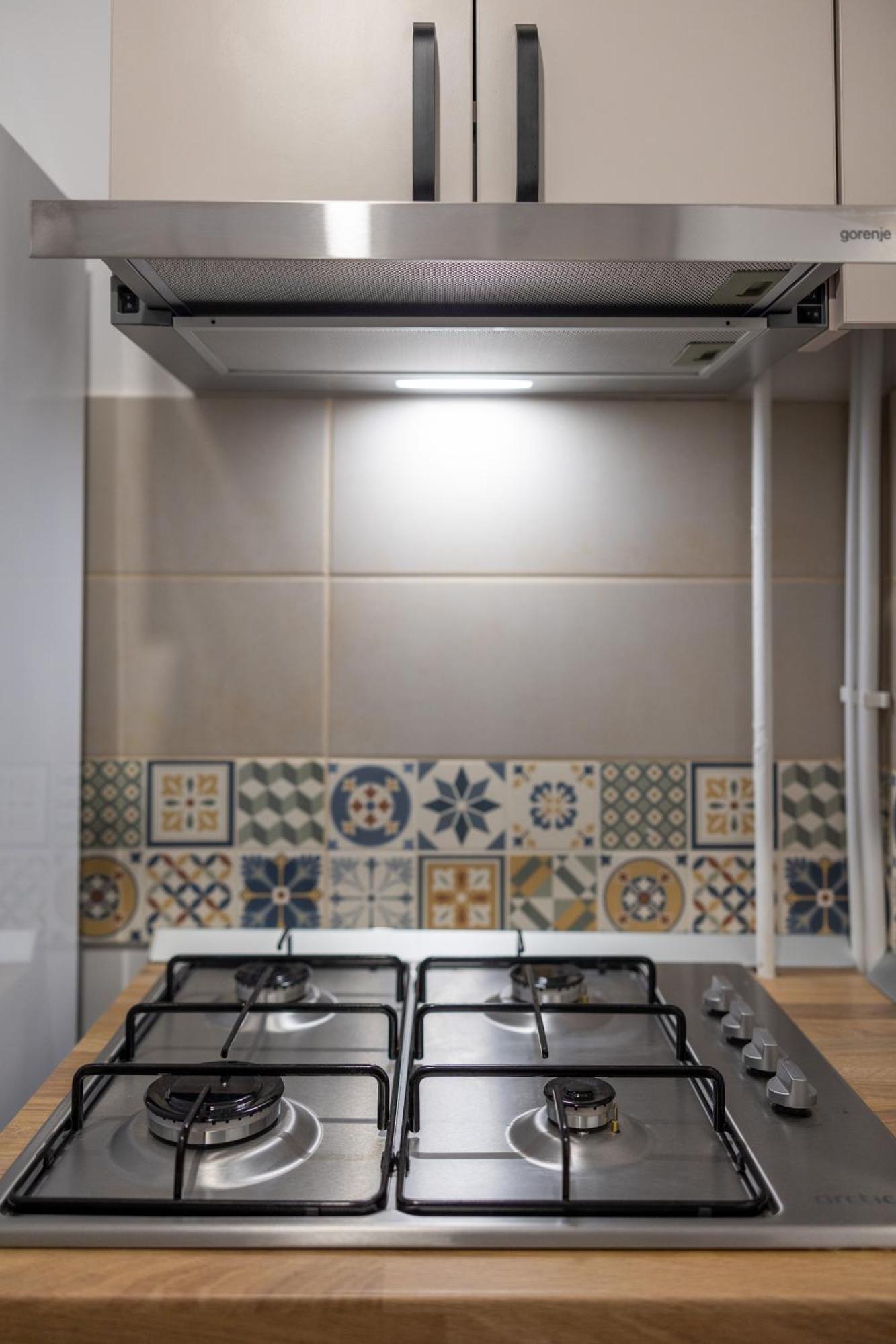 Minerva Studio Craiova Apartment Екстериор снимка
