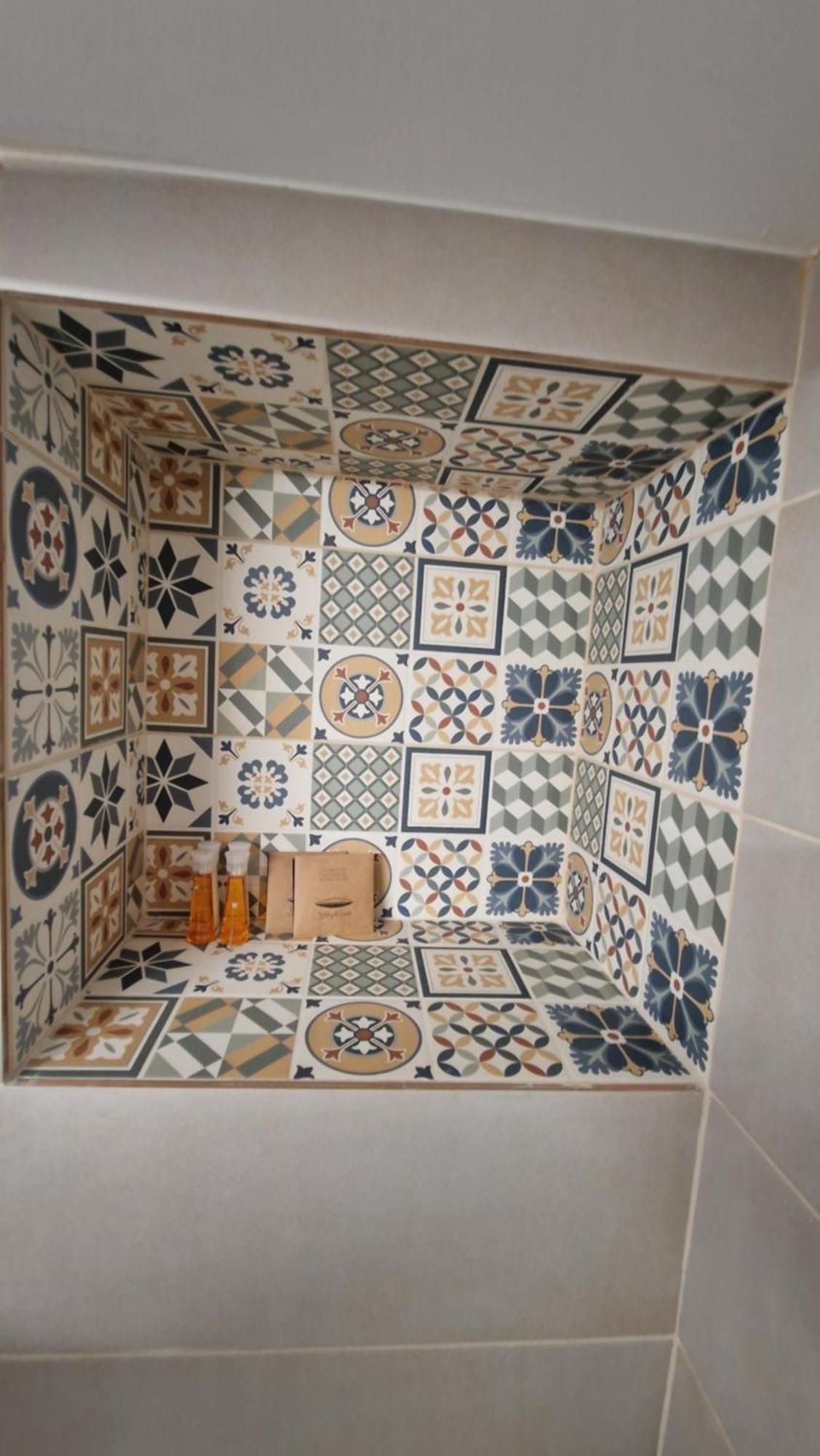 Minerva Studio Craiova Apartment Екстериор снимка